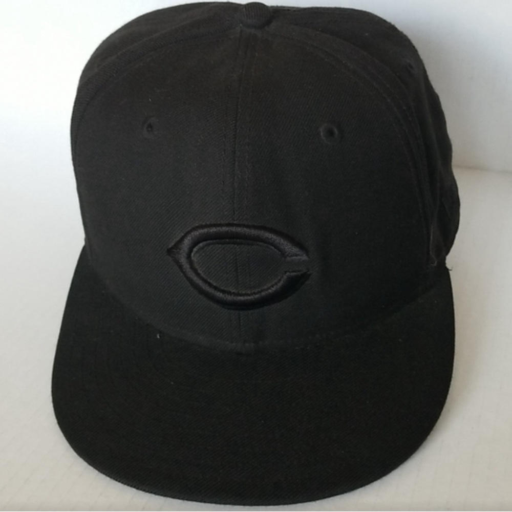 New Era 59Fifty Cincinnati Reds Fitted Hat Black on Black